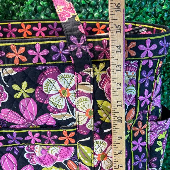 Vera Bradley Pirouette Pink Large Tote Pink Purple Black Floral Pattern 21x14x8" - Picture 4 of 9